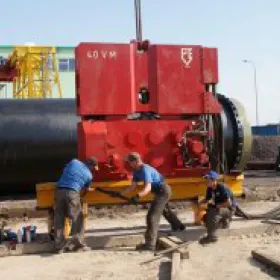 Używany wibromłot PVE 40 VM do pracy na dźwigu