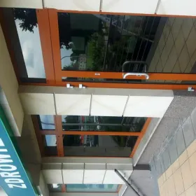 Przyciemnianie szyb folią- Folie przeciwsłoneczne zewnetrzne Silver 35Xtra, Chrome 285XC, Tytan 275XC, Platine 60XC- Oklejamy