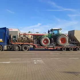 Transport specjalistyczny maszyn