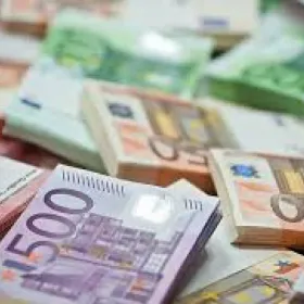 Szukasz pracy lub funduszy na założenie własnej firmy?