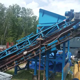 Przesiewacz do kruszyw i węgla